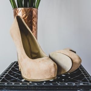 Shoe Dazzel Nude Pump